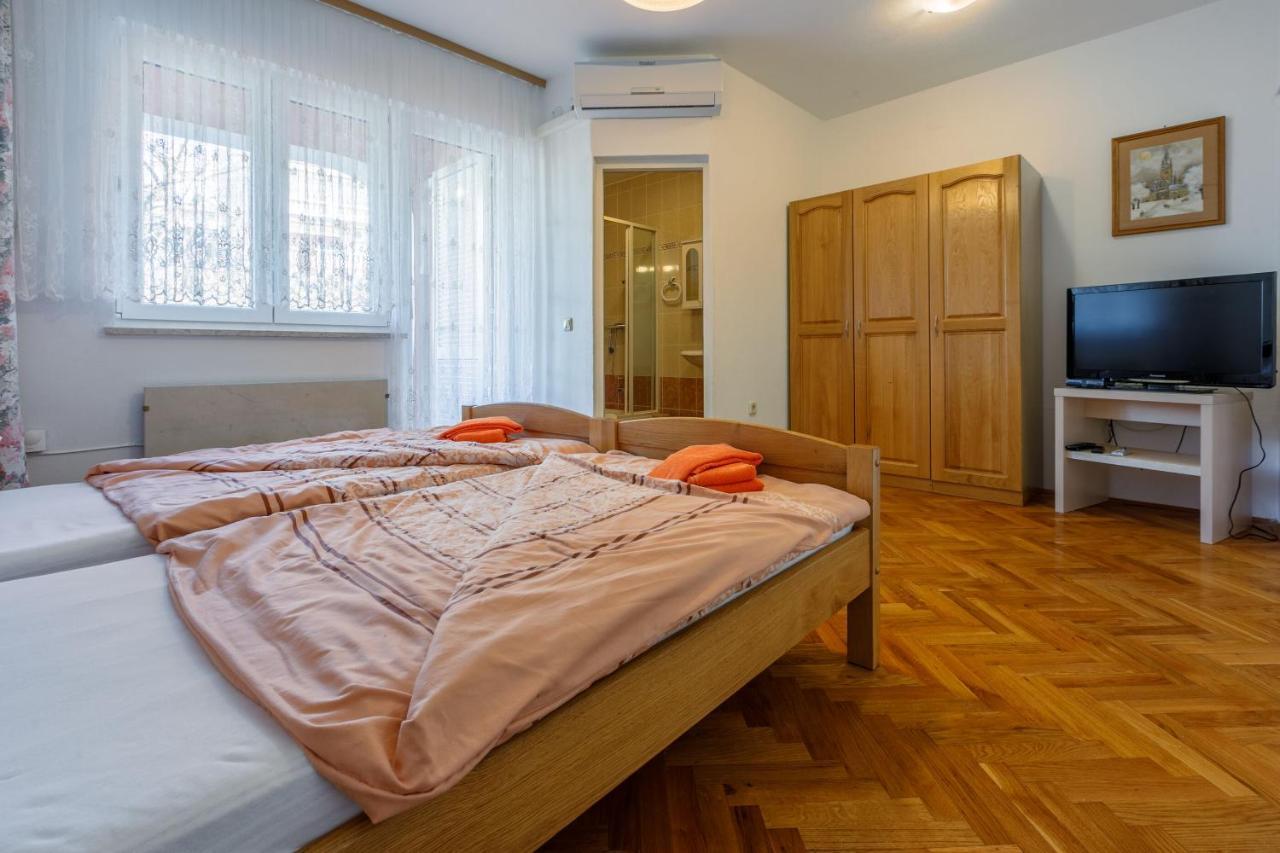 Apartments Villa 7 Цриквеница Экстерьер фото