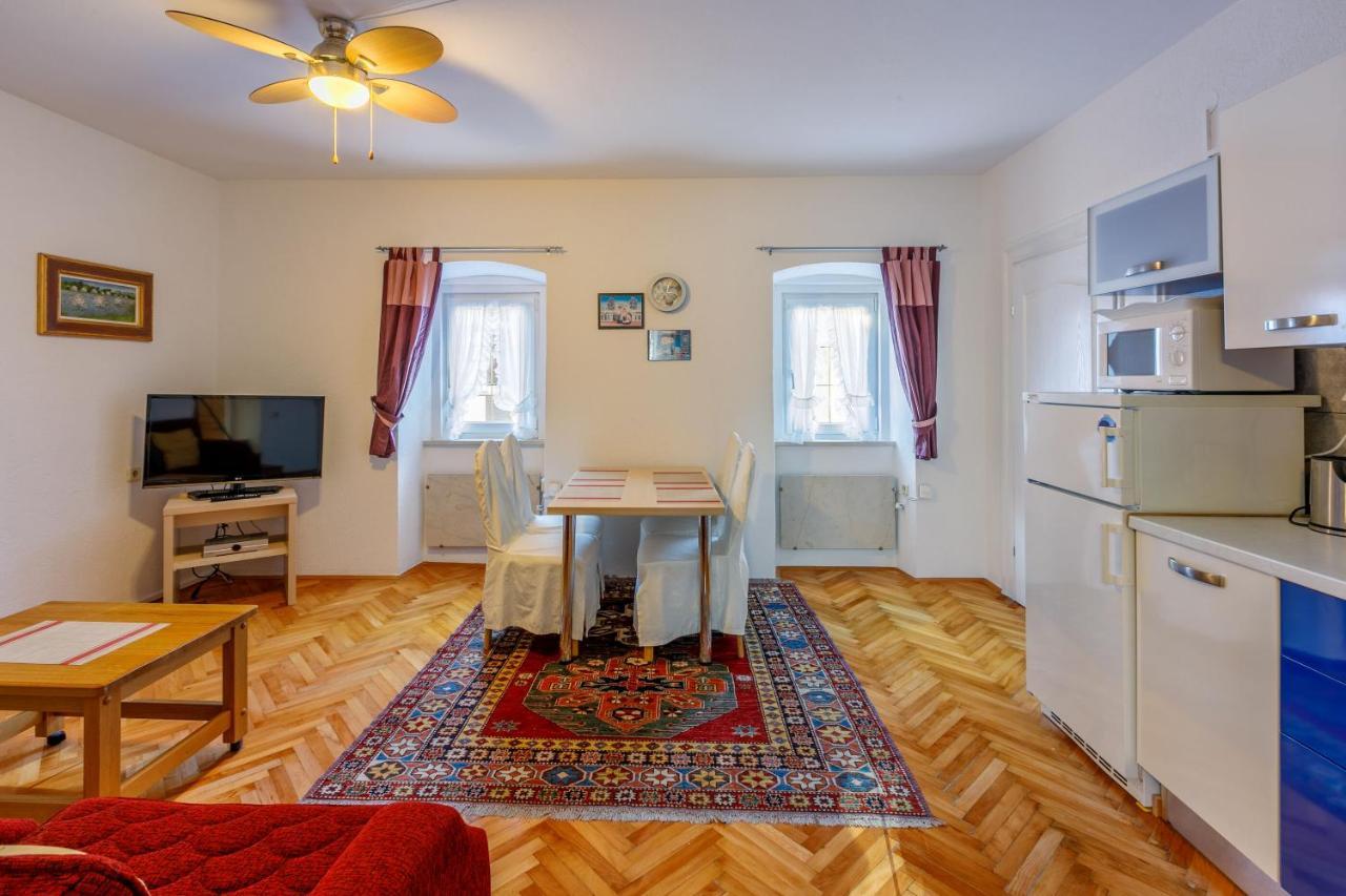 Apartments Villa 7 Цриквеница Экстерьер фото